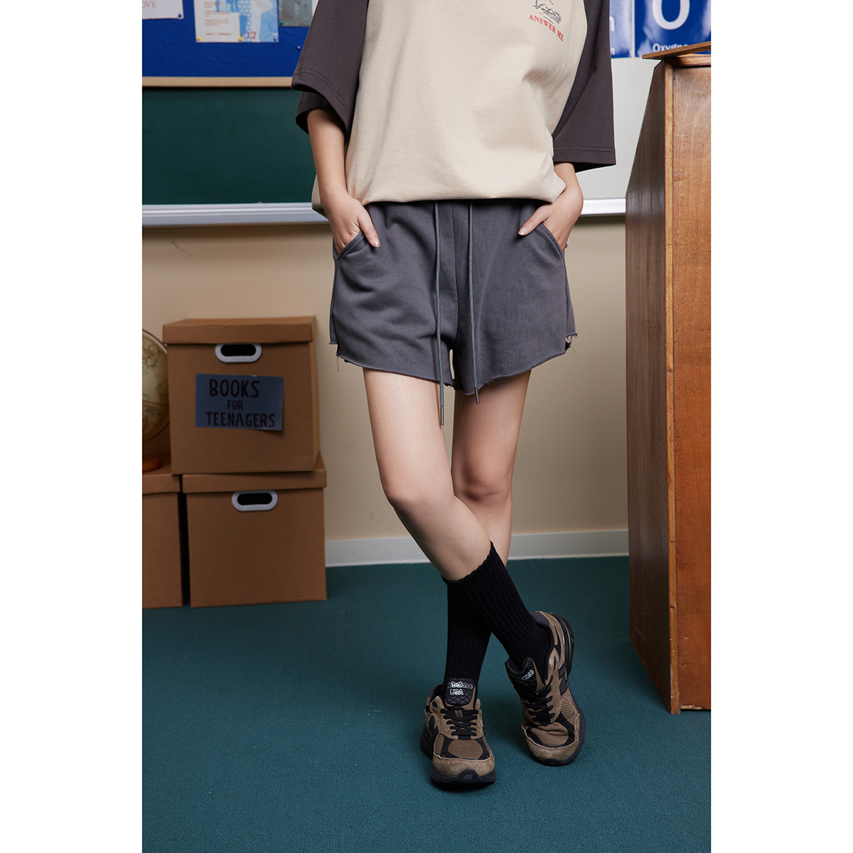 Campus style high waist shorts girls sports pants loose slim hot pants K355