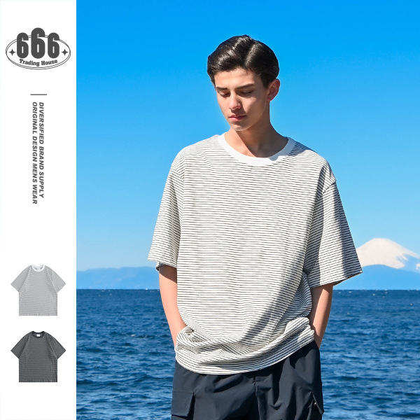 Trendy Striped Short Sleeve T-shirt artistic style loose summer T-shirt RT14