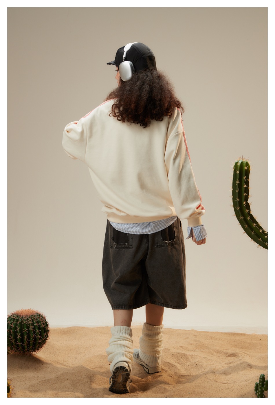 Casual top pullover round neck sweatshirt for men and women, same style W336